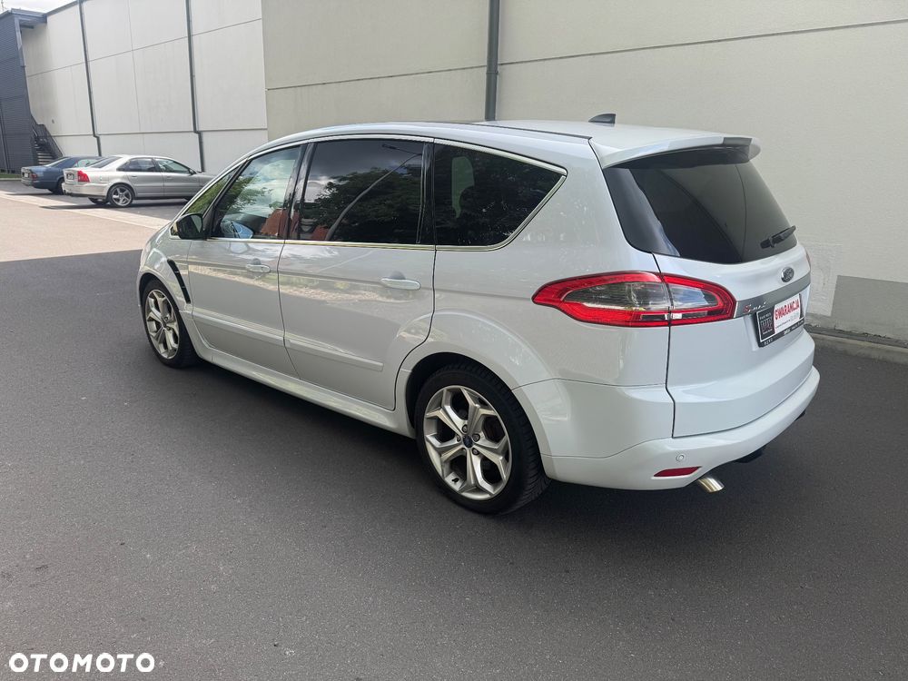Ford S-Max 2.0 TDCi DPF Titanium - 4