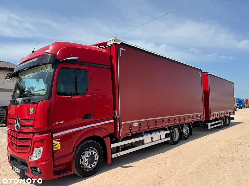 Mercedes-Benz Actros - 8