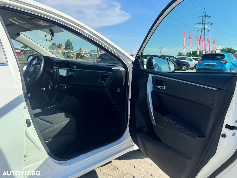 Toyota Corolla 1.6 Valvematic Life Plus - 22