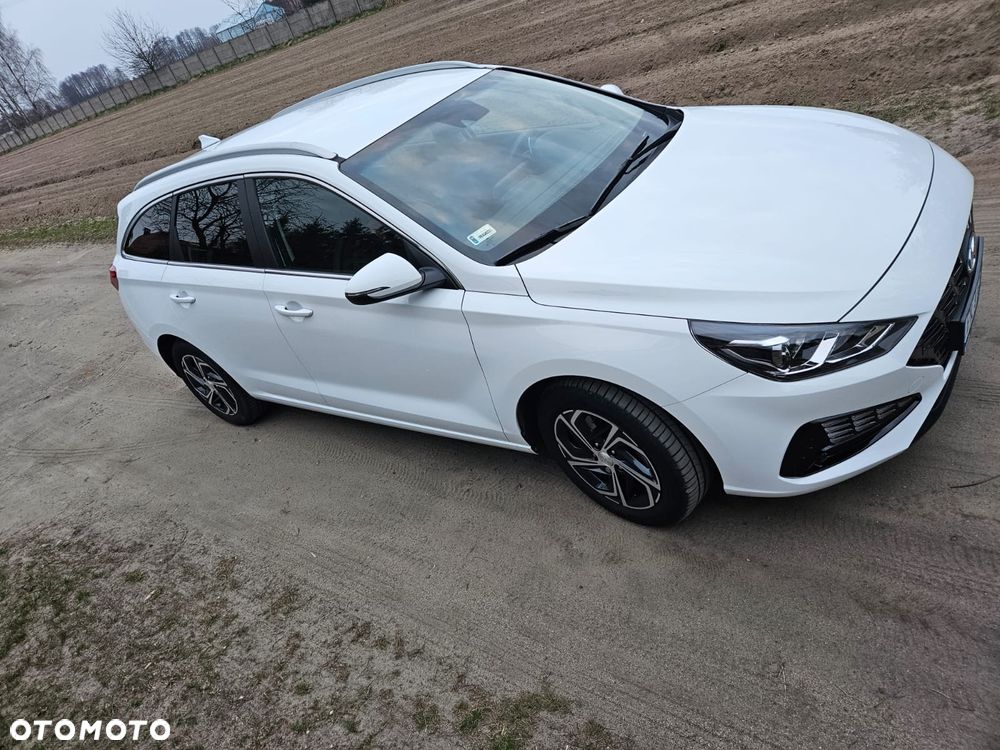 Hyundai i30 1.5 DPI Comfort - 3
