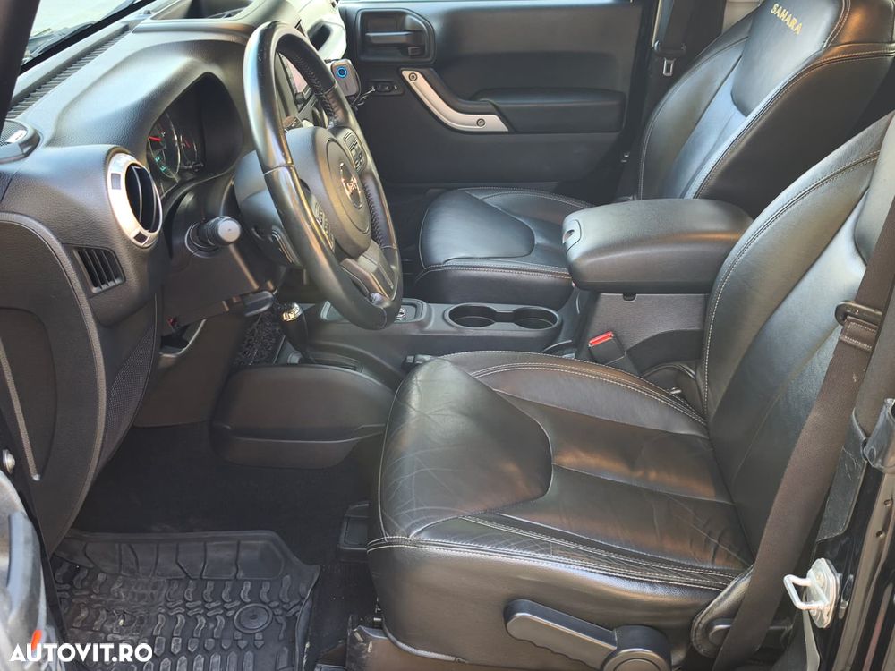 Jeep Wrangler 2.8 CRD AT Sahara - 12