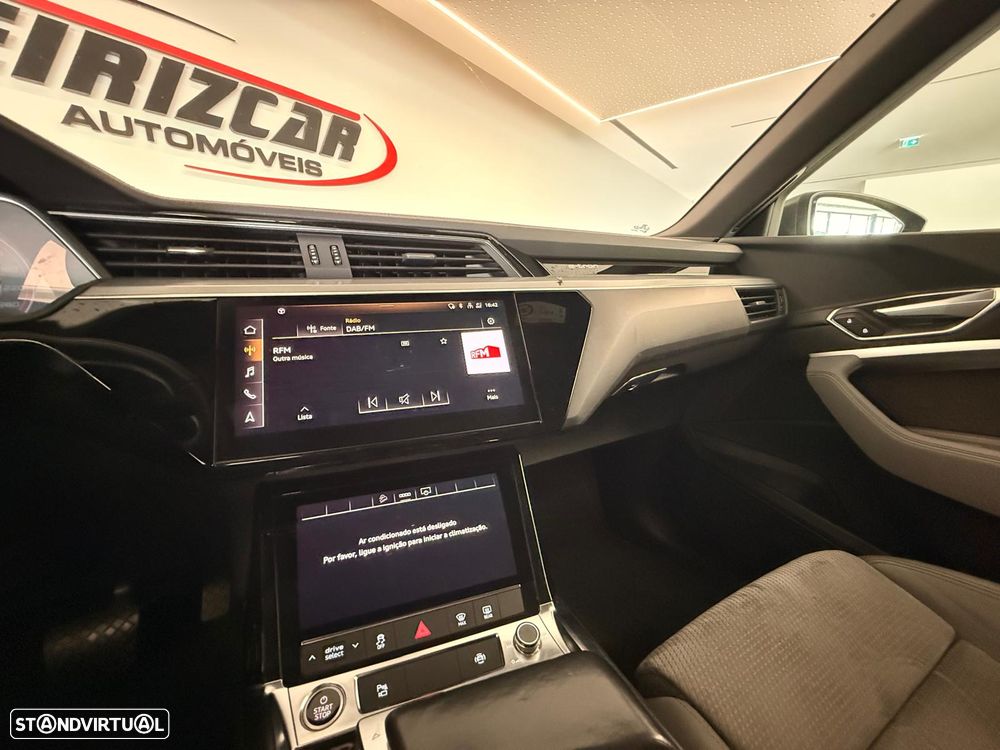 Audi e-tron 55 quattro S line - 9