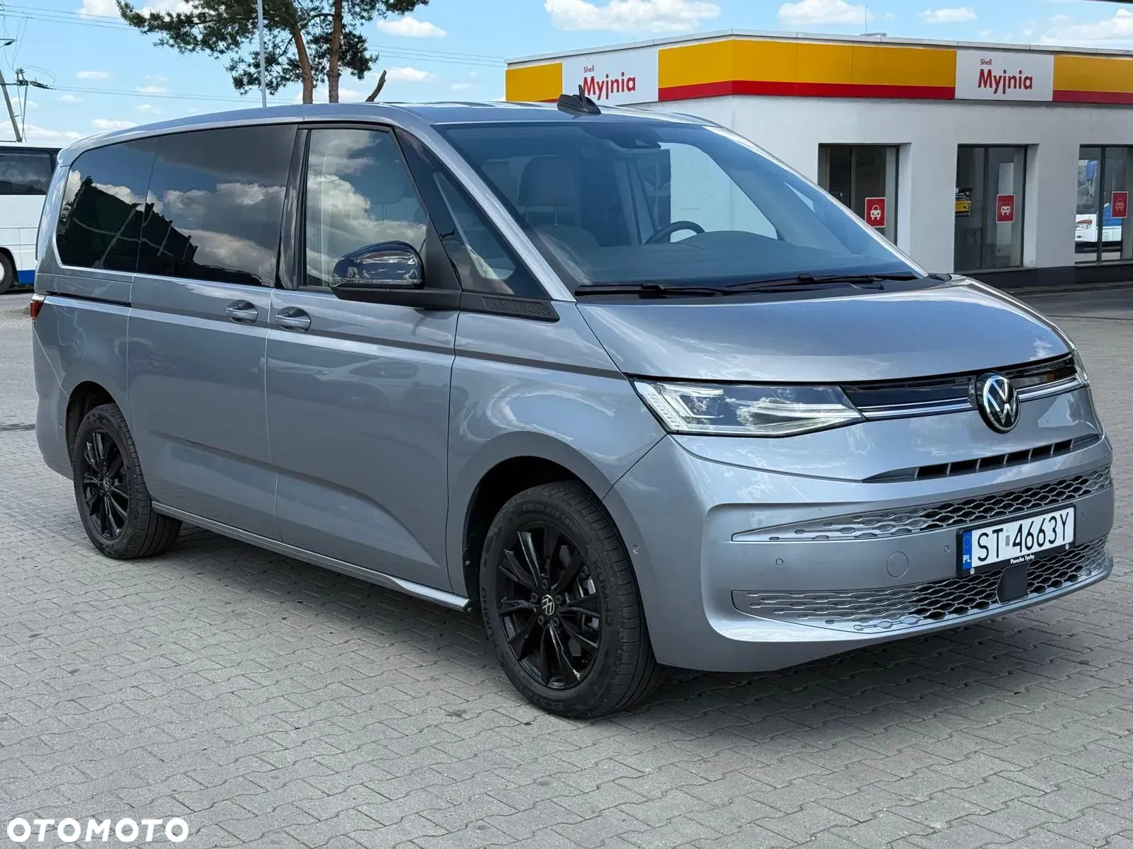 Volkswagen Multivan - 4