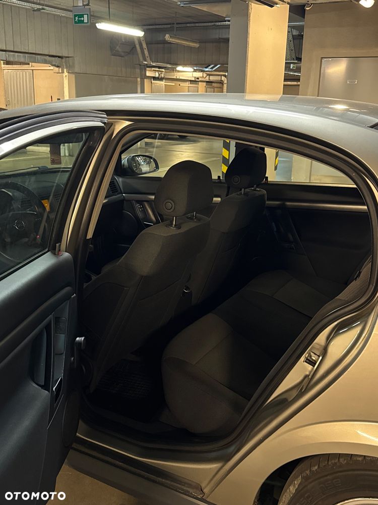 Opel Vectra 1.8 Comfort - 10