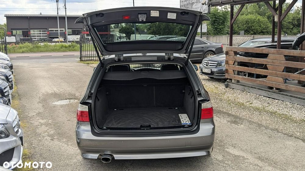 BMW Seria 5 - 38