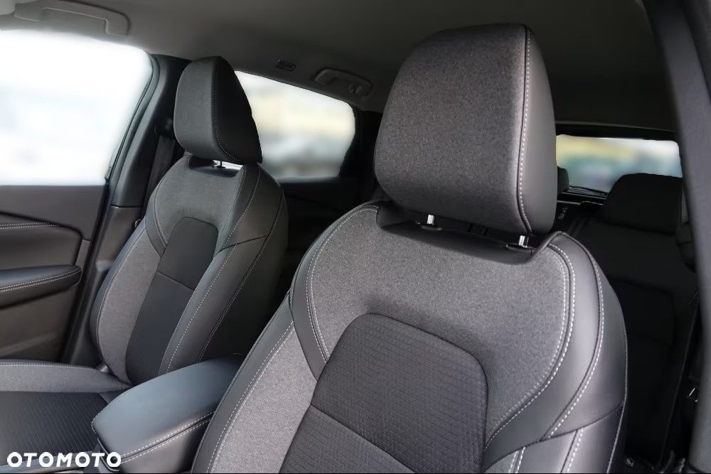Nissan Qashqai 1.3 DIG-T MHEV N-Connecta Xtronic - 9