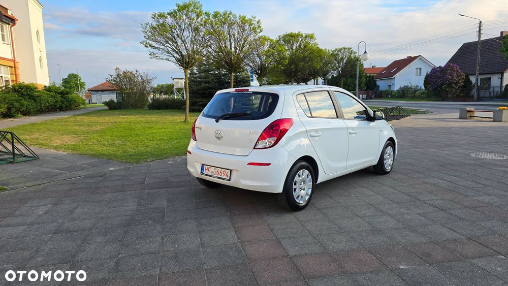 Hyundai i20 - 38