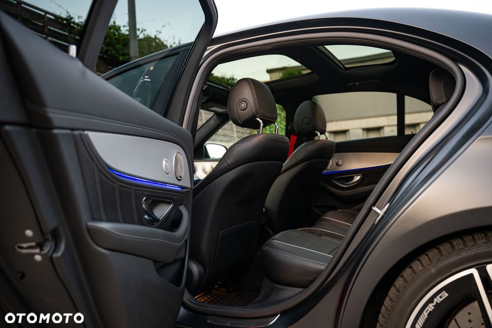 Mercedes-Benz Klasa E AMG 63 S 4-Matic+ - 20