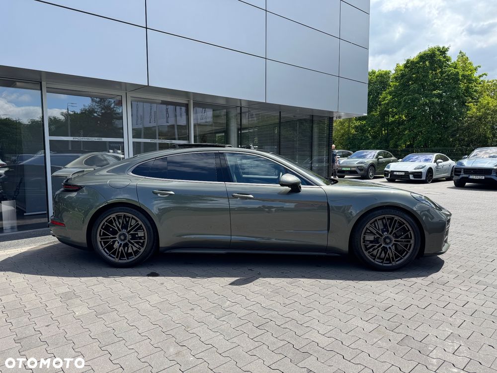 Porsche Panamera Turbo S E-Hybrid PHEV - 5
