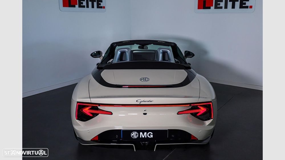 MG Cyberster 77 kWh GT - 24