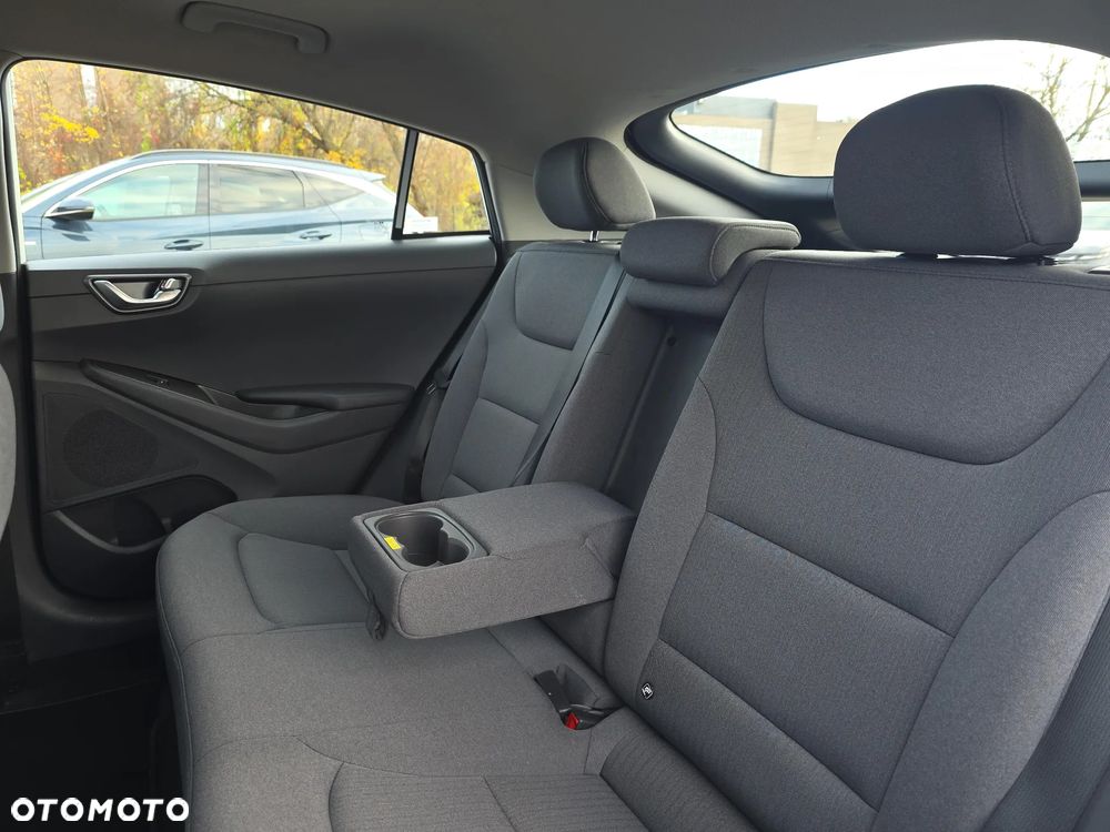 Hyundai IONIQ hybrid Premium - 16