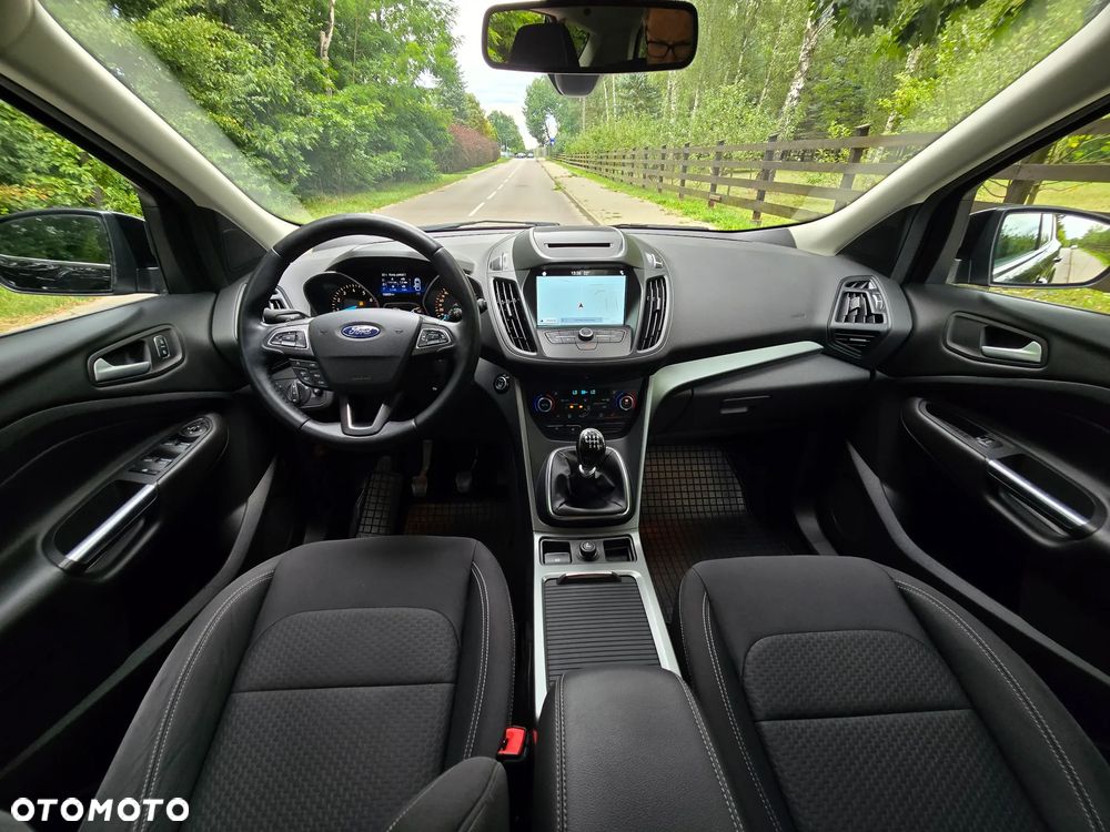 Ford Kuga 1.5 EcoBoost 2x4 Titanium - 7