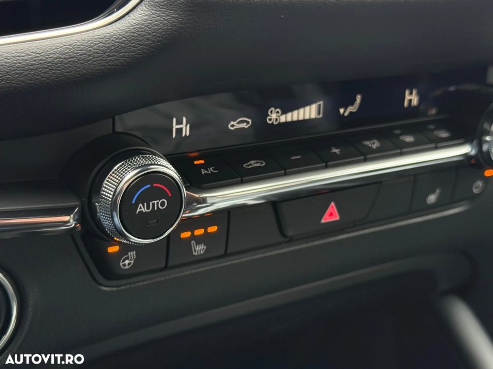 Mazda 3 e-SKYACTIV-G 140 M HYBRID Aut. EXCLUSIVE-LINE - 27