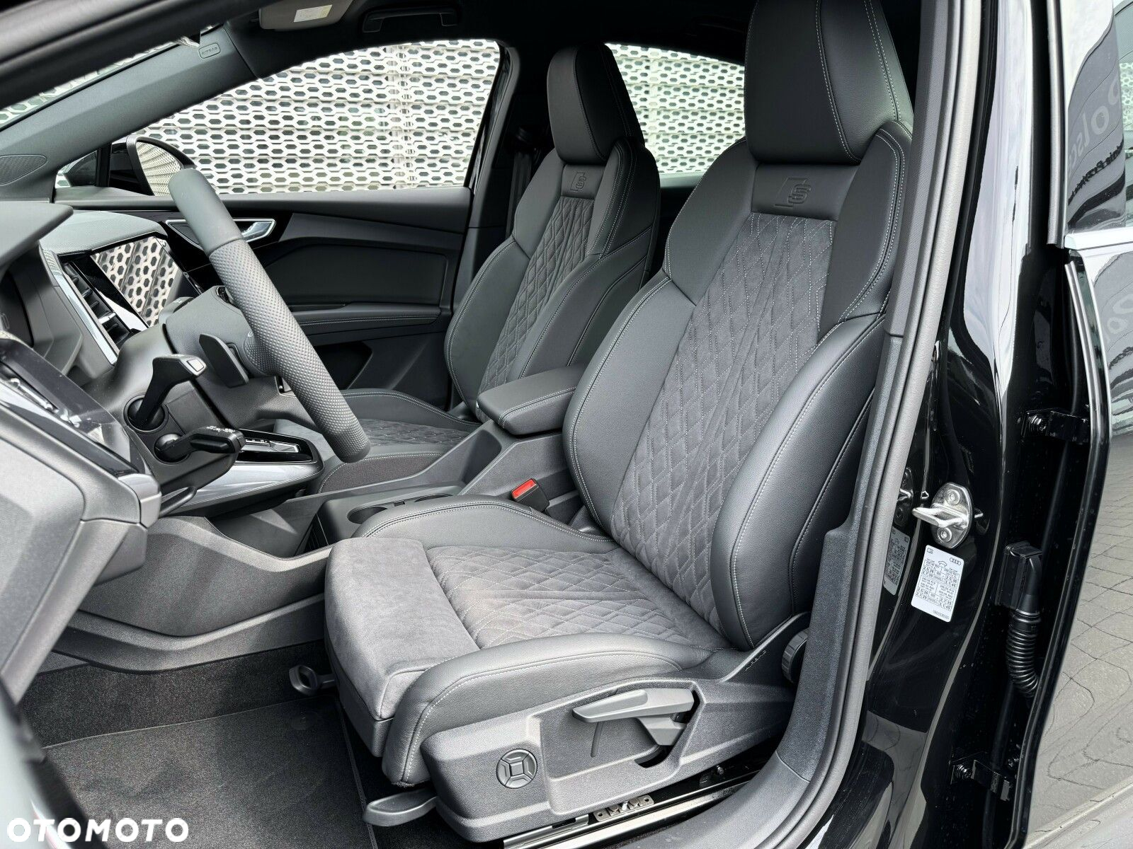 Audi Q4 Sportback e-tron - 15