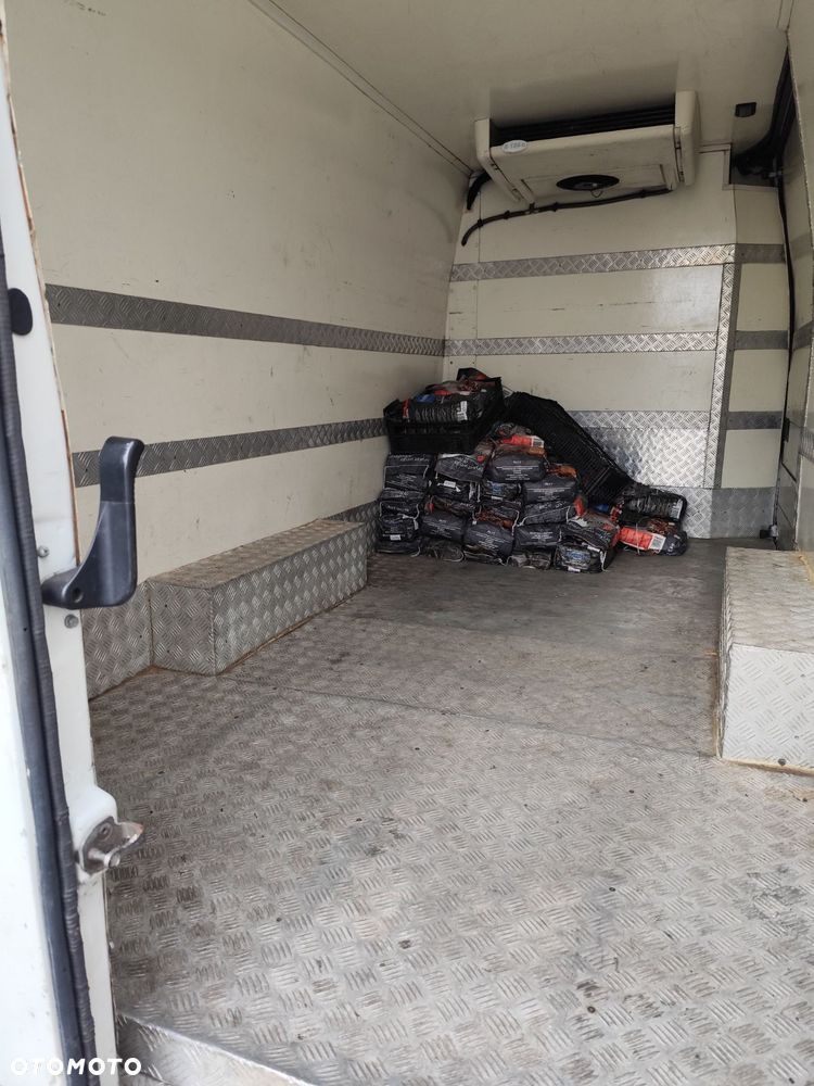 Iveco DAILY 35S14V - 13