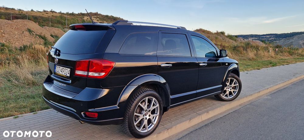 Fiat Freemont 2.0 Multijet Lounge AWD - 4