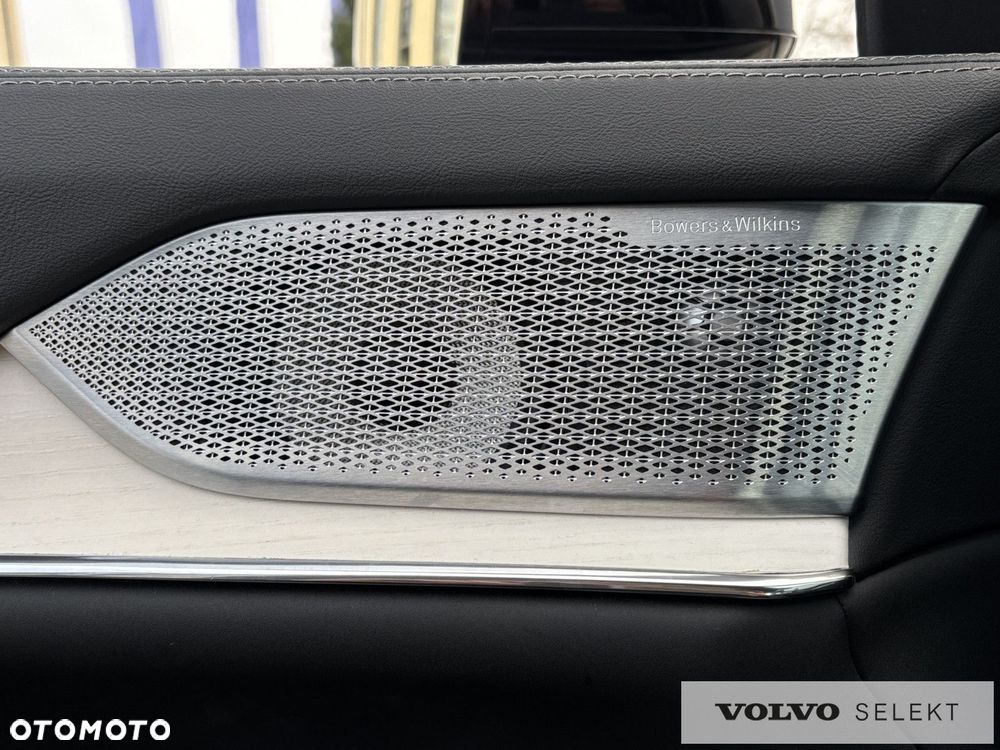Volvo EX90 - 16