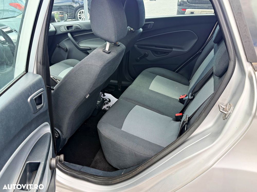 Ford Fiesta 1.4 TDCI - 8