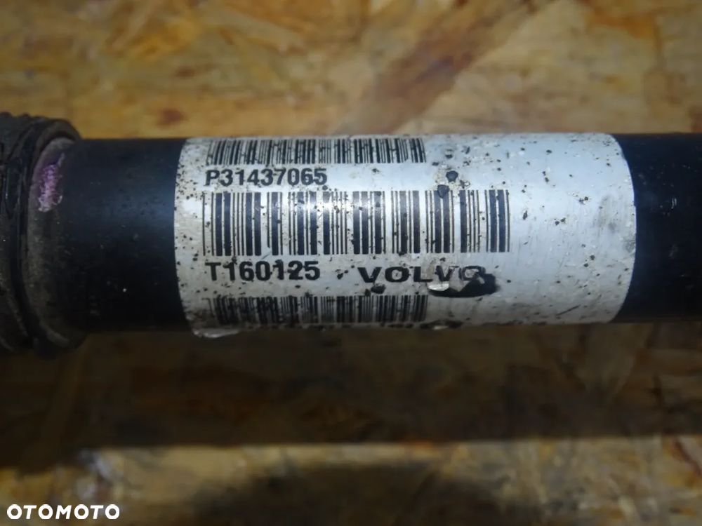 PÓŁOŚ LEWA VOLVO V4O 2.0D MANUALNA 2016R - 2