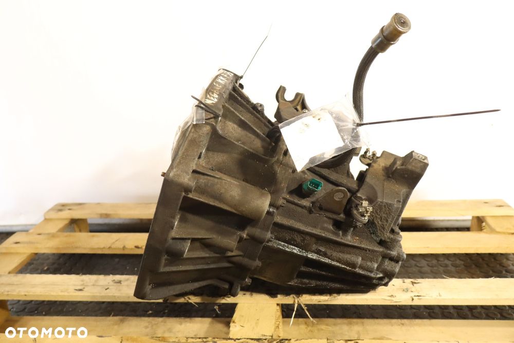 SKRZYNIA BIEGÓW 6 BIEGOWA MEGANE III 1.5DCI - 3