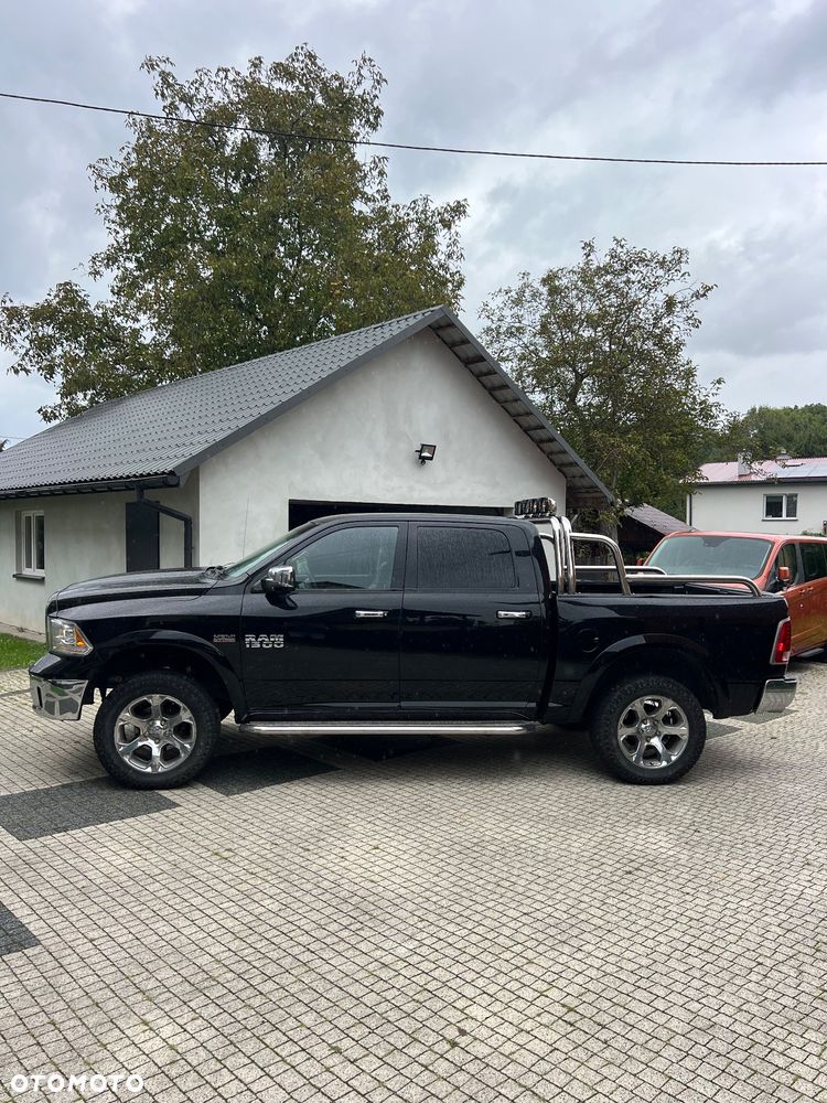 Dodge RAM 1500 5.7 4x4 - 2