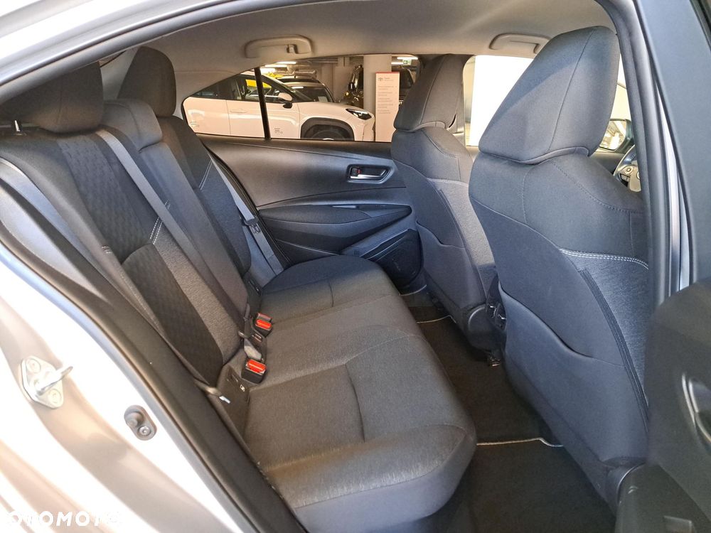 Toyota Corolla 1.8 Hybrid Comfort - 14