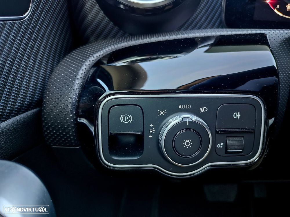 Mercedes-Benz A 200 Progressive Aut. - 25