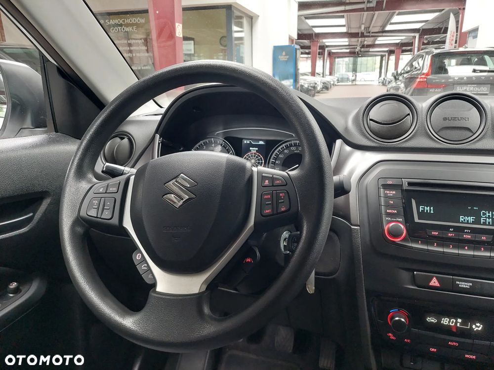 Suzuki Vitara 1.4 Boosterjet SHVS Comfort Plus 2WD - 23