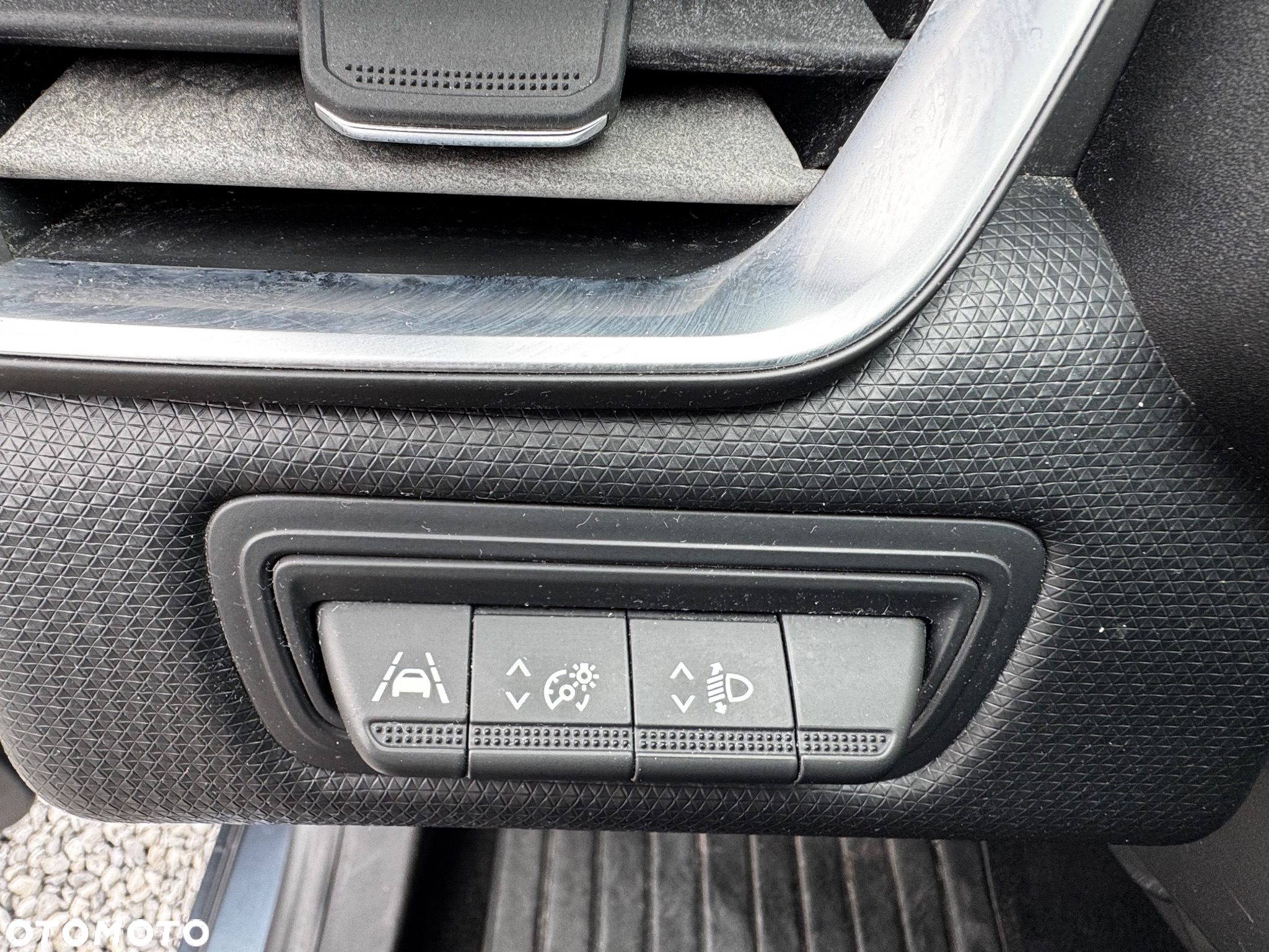Renault Clio BLUE dCi 85 EXPERIENCE - 28