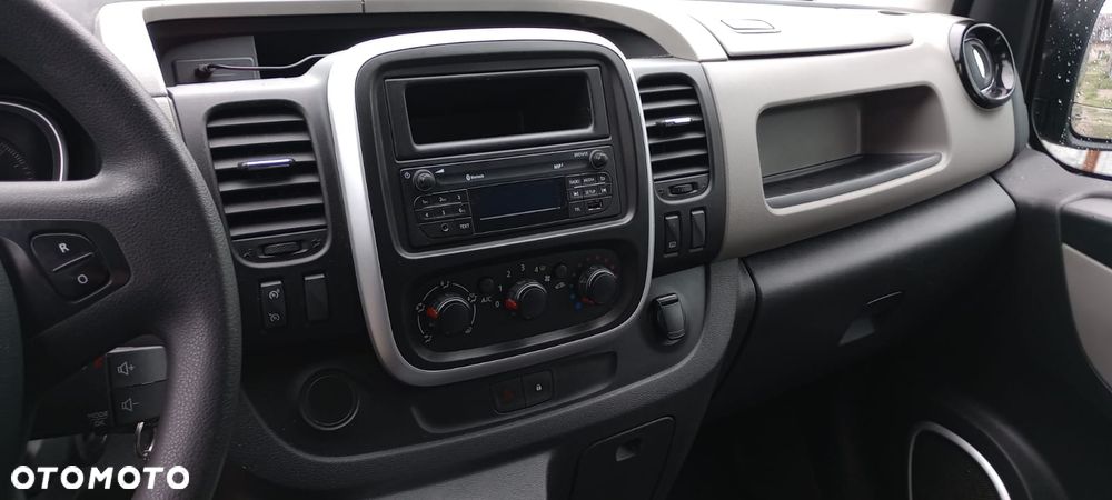 Renault Trafic - 9