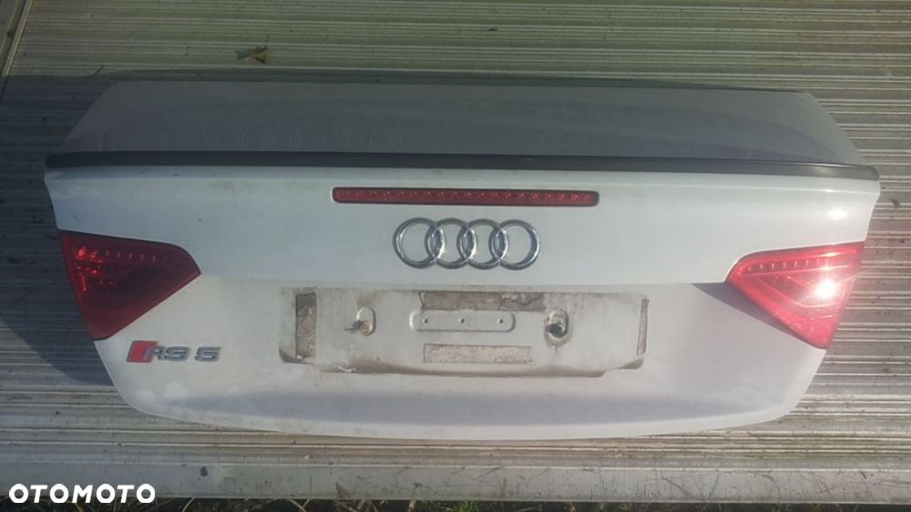 Klapa bagażnika AUDI  RS 5 lift cabrio	'14 - 1