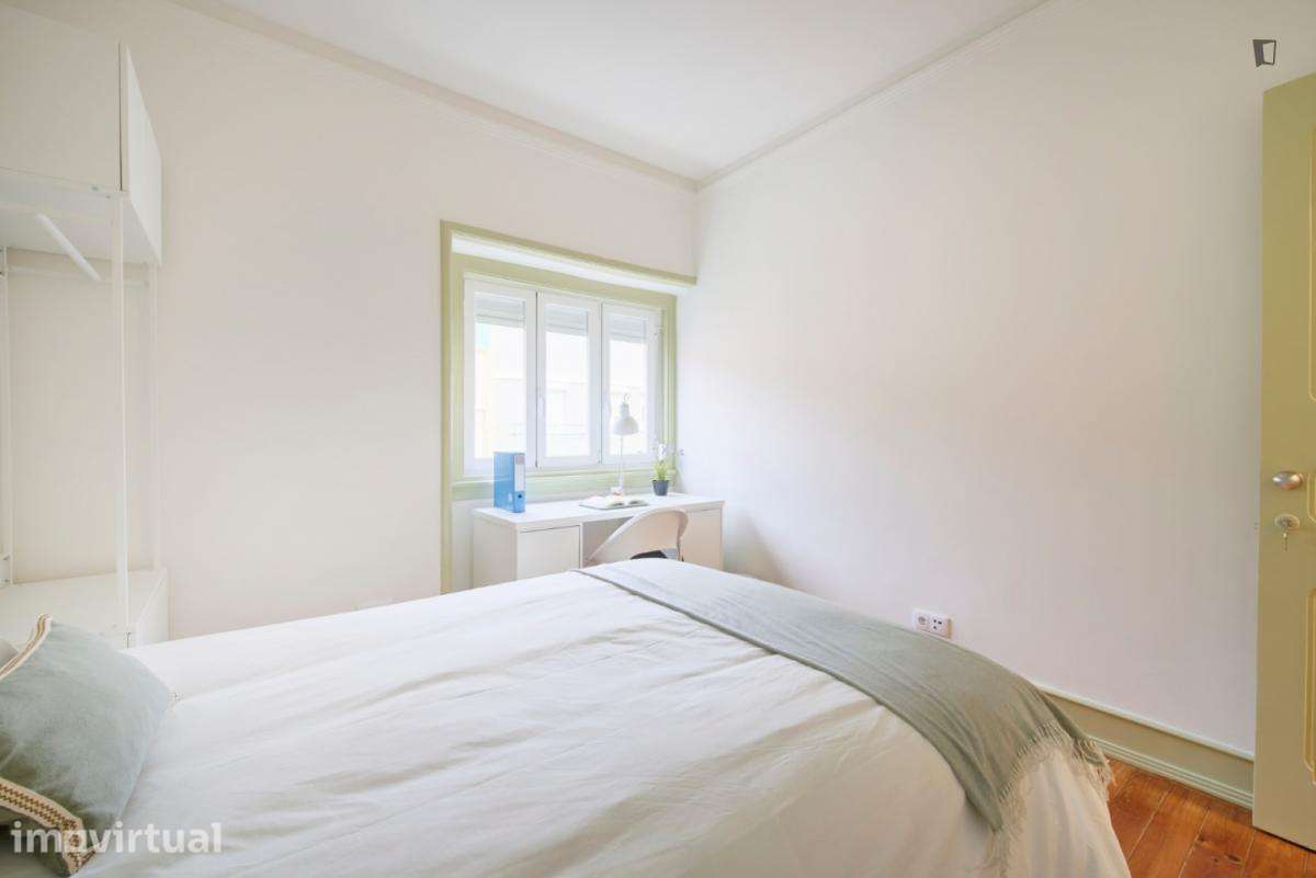 Quarto - localizado em Alcântara Lisbon - Grande imagem: 3/39