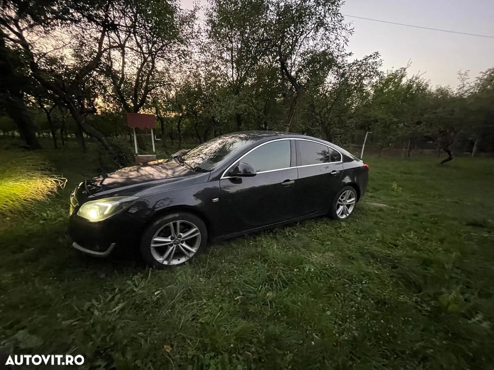 Opel Insignia 2.0 CDTI 4x4 Sport Aut. - 1