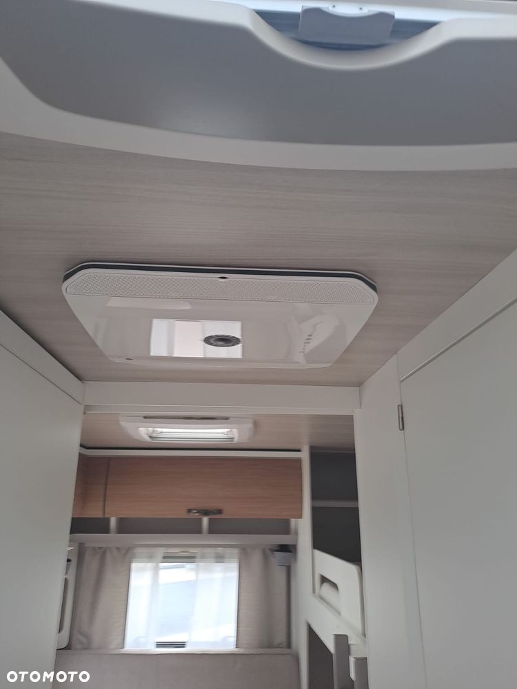 Hymer-Eriba Nova 555 - 8