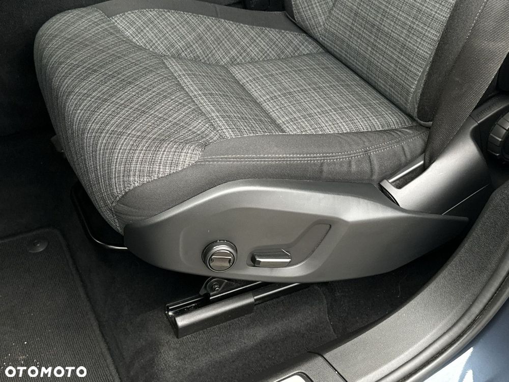 Volvo XC 60 - 12