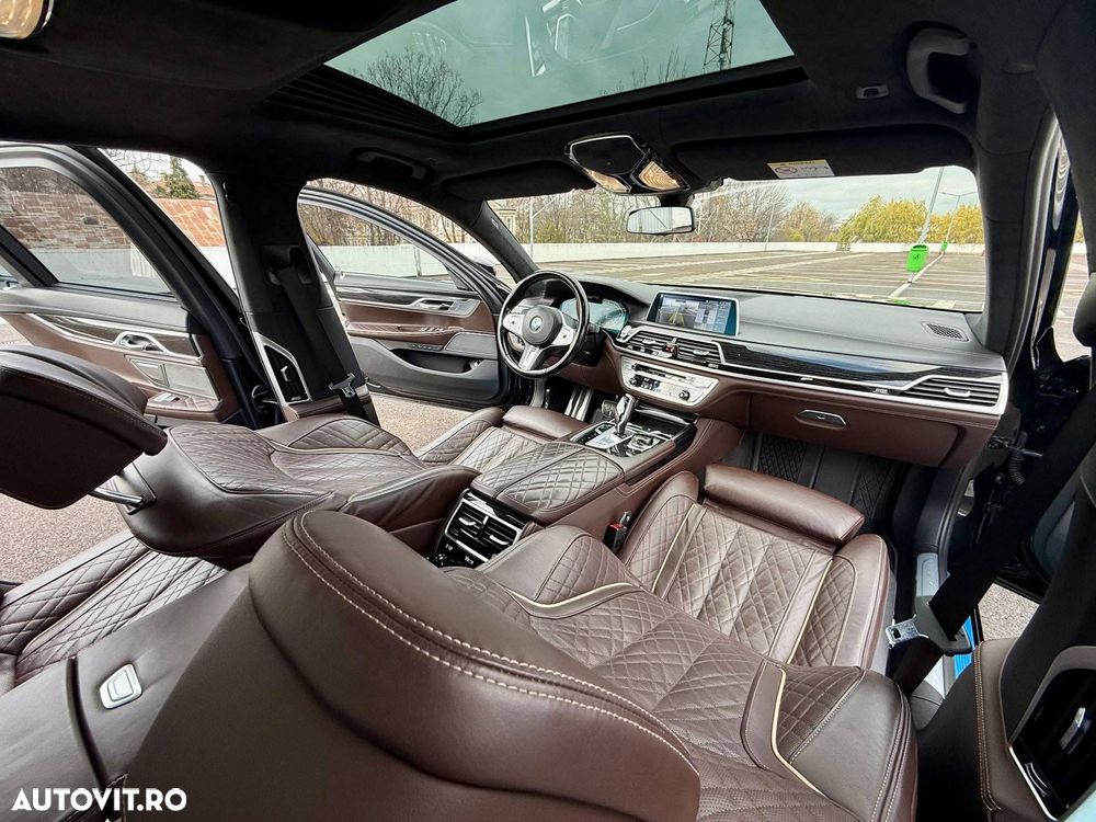 BMW Seria 7 740d xDrive MHEV - 7