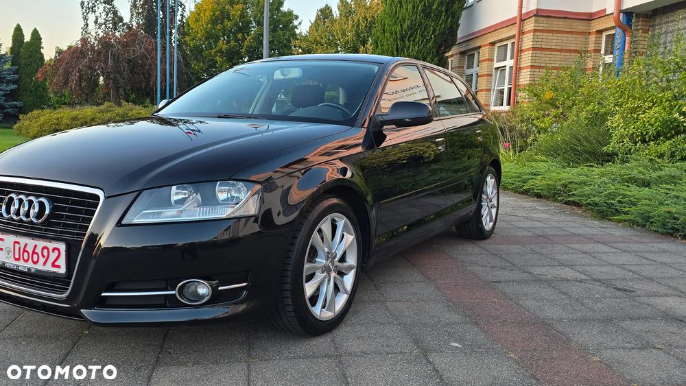 Audi A3 Sportback - 32