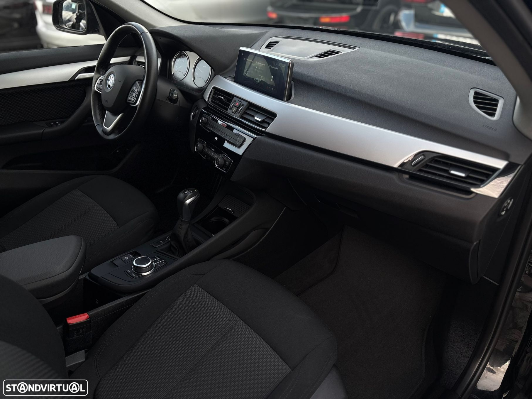 BMW X1 25 e xDrive - 24
