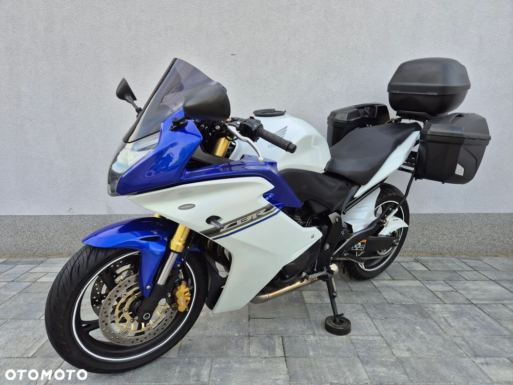 Honda CBR - 1