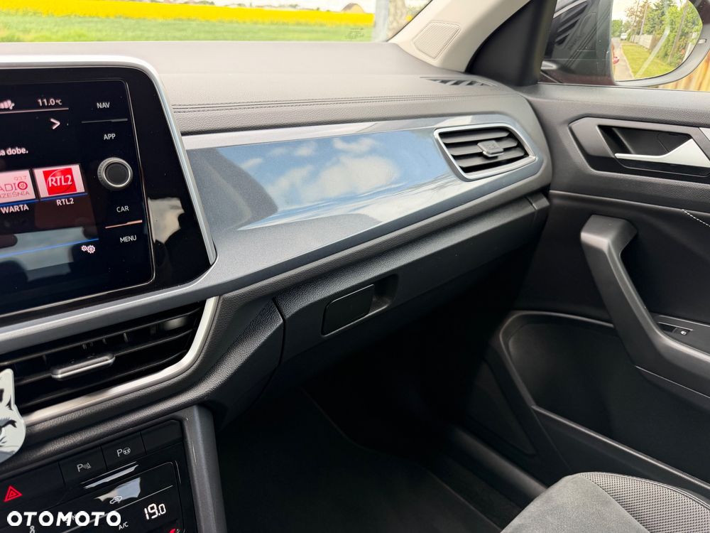 Volkswagen T-Roc 2.0 TDI SCR DSG ACTIVE - 22