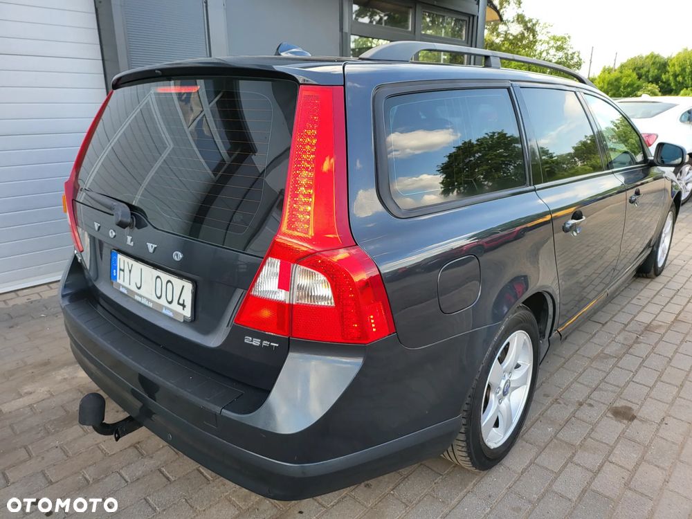 Volvo V70 2.5T Summum - 7