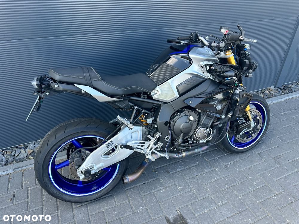 Yamaha MT - 4