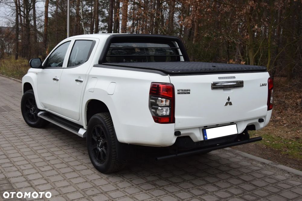 Mitsubishi L200 2.2 d DC Intense - 4