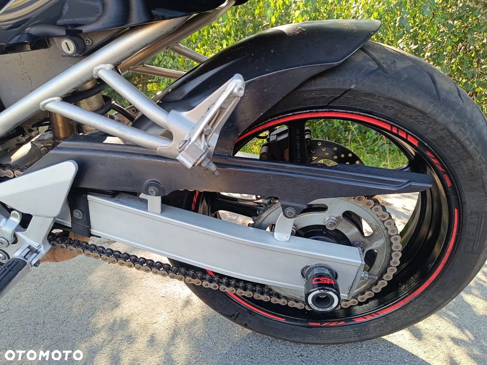 Yamaha FZ6 - 13