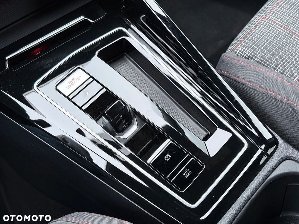Volkswagen Golf 2.0 TSI OPF DSG GTI - 19