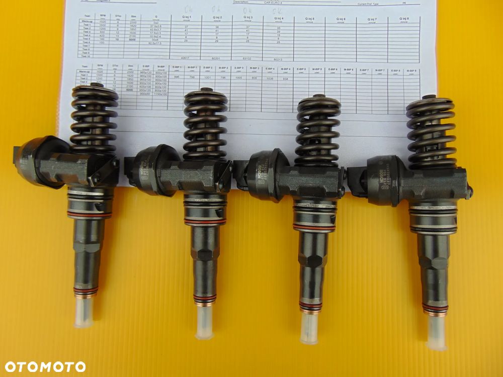 Pompowtryski 1,9TDI AVQ BKC BXE 038130073AQ 0414720213 Komplet - 3