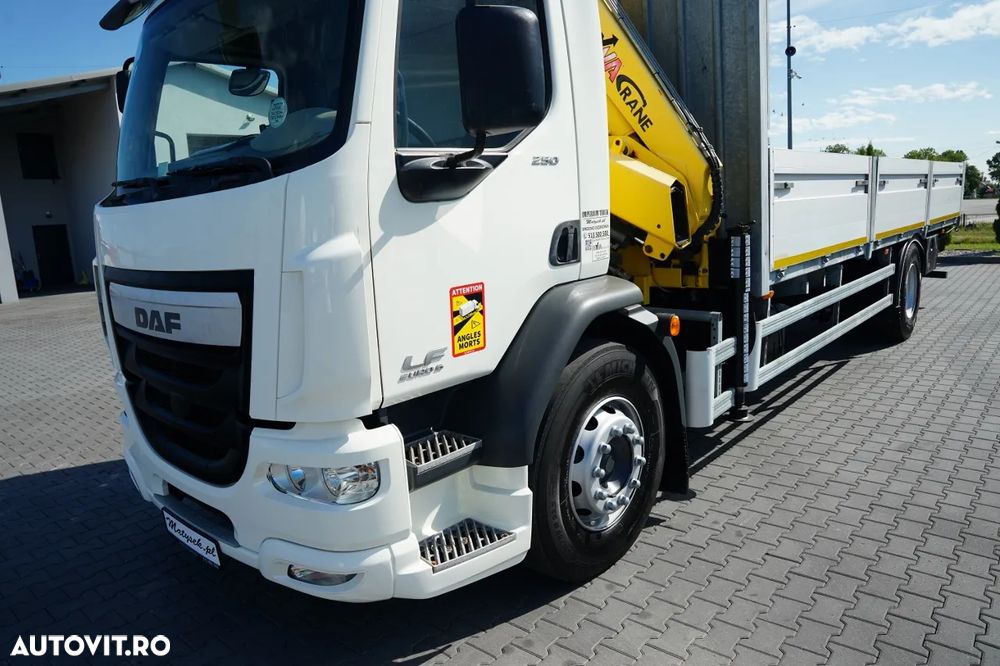 DAF LF 250 / 4X2 / LIVRARE - 7.3 + HDS HYVA HB 150X -E3 / RADIOCOMANDĂ / ROTATOARE / MAX. CAPACITATE DE RIDICARE: 5200 KG / EURO 6 - 13