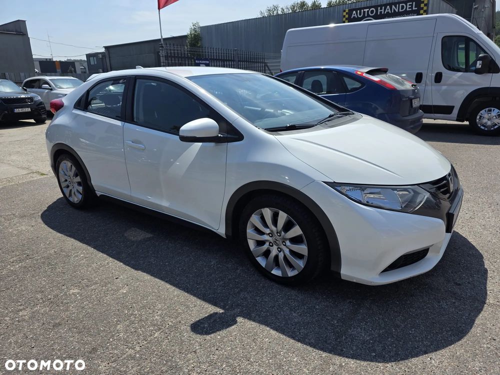 Honda Civic 2.2 i-DTEC Executive - 3