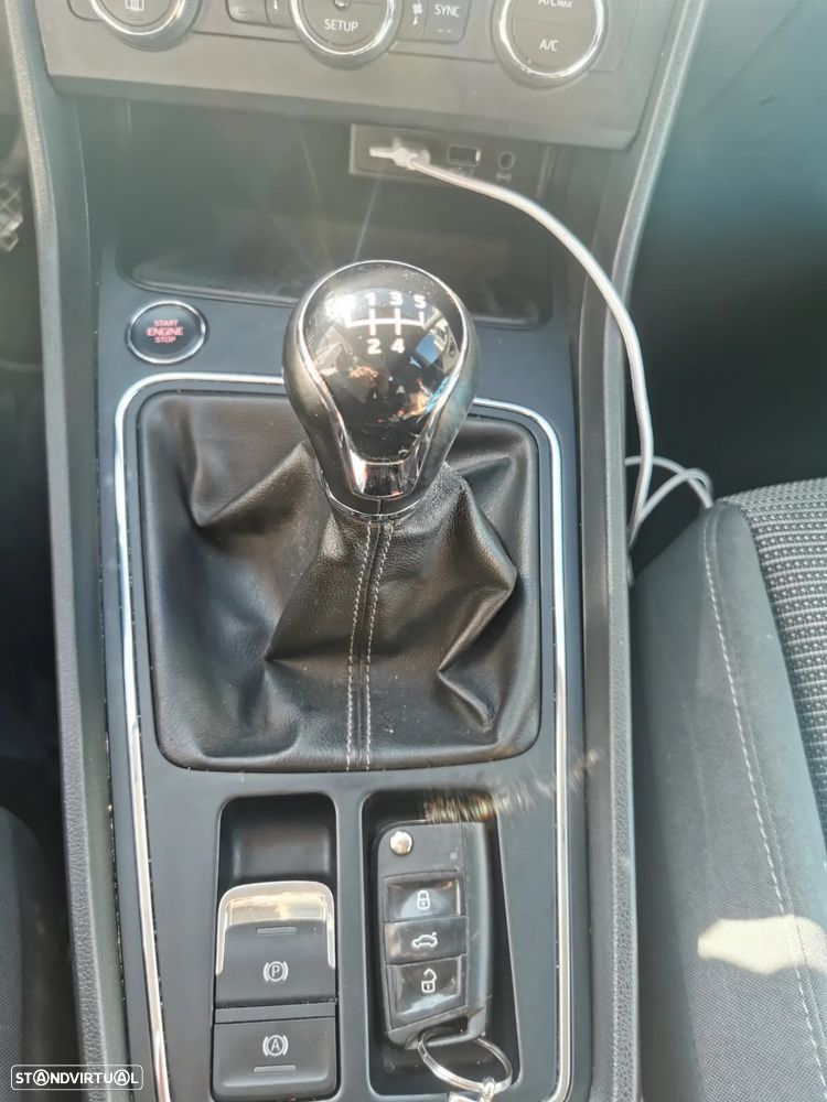 SEAT Leon 1.6 TDI Style S/S - 11