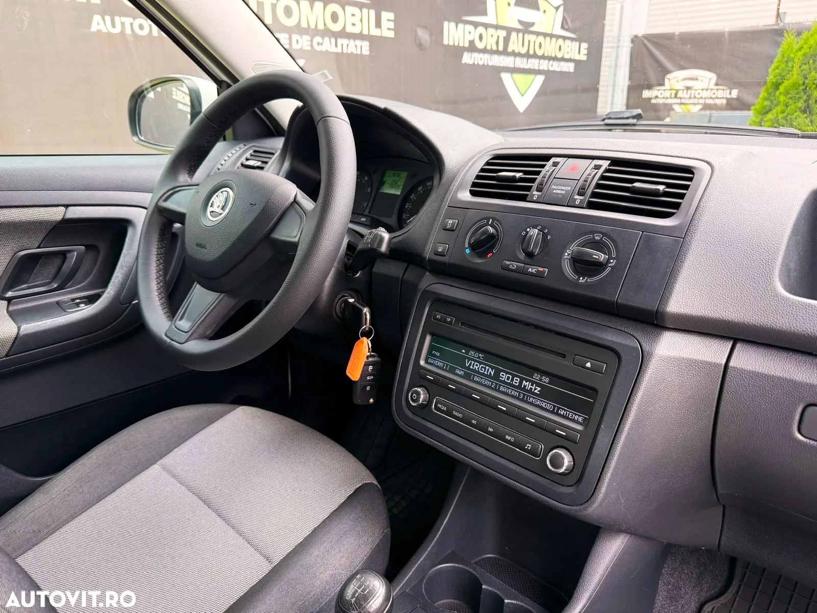 Skoda Fabia 1.2 HTP Ambition - 8